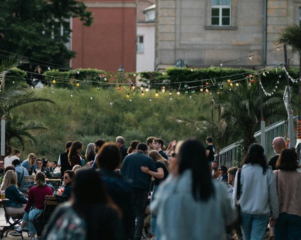 Créez un CV percutant en anglais : Guide complet et astucieux