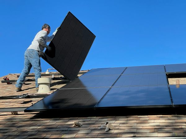 Guide d'achat pour des panneaux solaires à énergie renouvelable